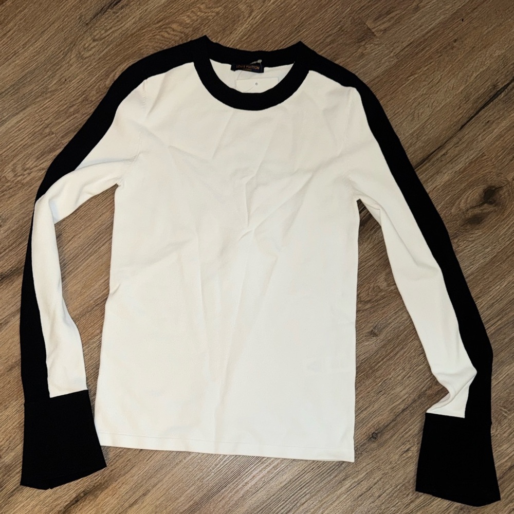 Louis Vuitton Black and White Sweater